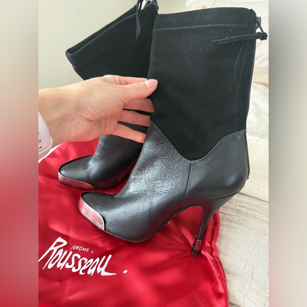 Jerome Rousseau booties, size 39 1/2
Never worn, made in 2012-2013